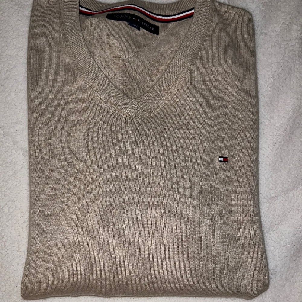 Men Tommy, Hilfiger sweater *once loved! *
